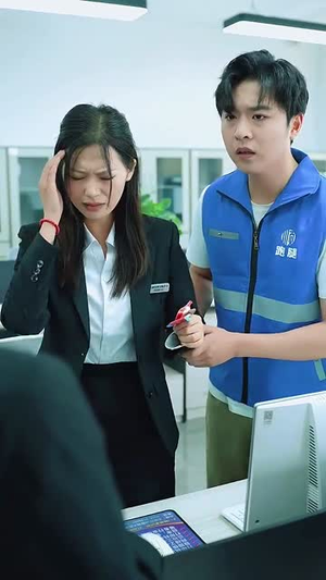 嗨起来啊职场小白（56集）短剧免费观看