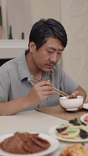 父爱从收养开始（64集）好看短剧抢先看