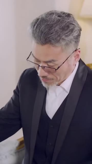 欧秘书对我下手了(24集) 欧秘书对我下手了(24集)抢先看新短剧