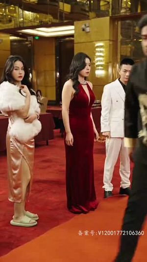 3.全球大佬欠我赊刀债（91集）短剧热门推荐