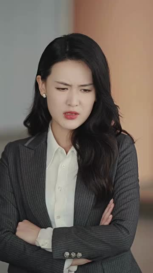 离婚前败光渣夫家产（100集）古代短剧推荐