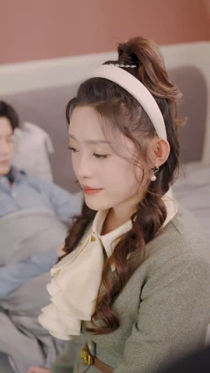 摊牌了，我的五个哥哥是大佬（80集）一起追短剧