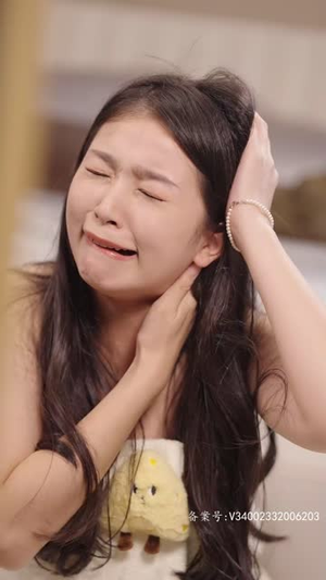 替嫁后秦太太被迫靠演技苟活（100集）真的好看吗