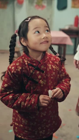 宠婚八零,俏辣妈在家属院s疯了 宠婚八零,俏辣妈在家属院s疯了爱短剧爱追剧