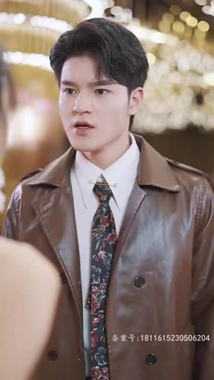 尘埃里的花朵(65集) 尘埃里的花朵(65集)民国短剧推荐