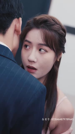 女仆逆袭记(72集) 女仆逆袭记(72集)最新火爆短剧