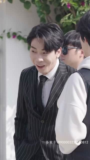 完蛋！我被桃花包围了（88集）短剧免费观看