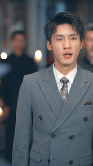 弟弟归来之长姐如母（61集）温柔追捕短剧