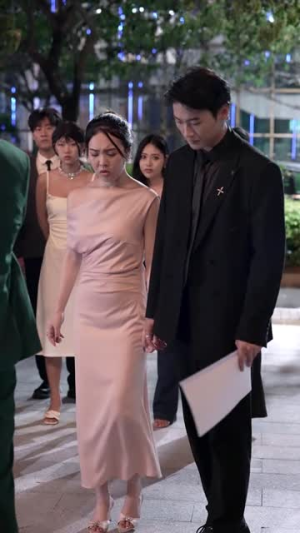 谁明浪子心（75集）热播短剧重燃