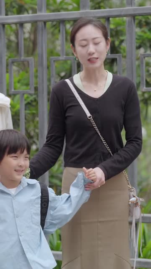 热点女王（12集）真的太好看了