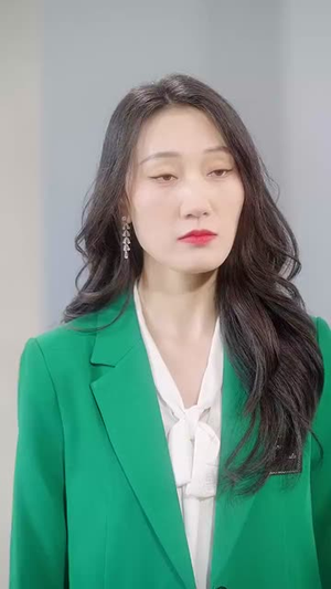 与他同谋（37集）女主角是谁