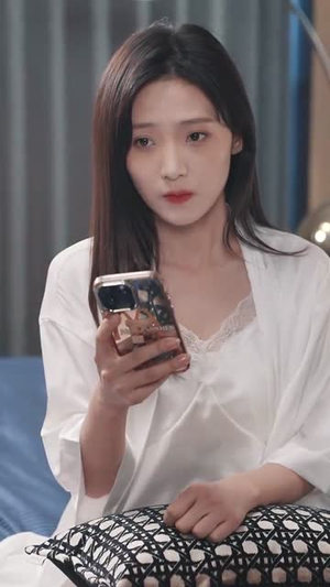 双重生后,沈小姐拒不复合(82集) 双重生后,沈小姐拒不复合(82集)一口气追完全集