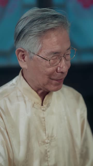 咬一口甜梨（80集）精彩的短剧