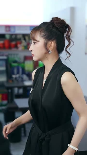 系统提示:人生进度变更(80集) 系统提示:人生进度变更(80集)短剧在线观看