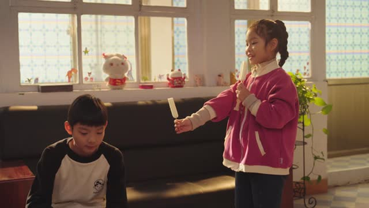 对不起我磕到你了(20集) 对不起我磕到你了(20集)免费在线看全集