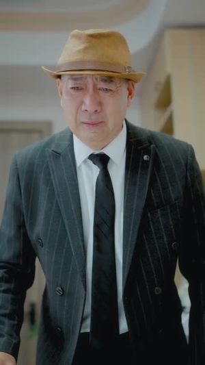 错位识谎 (70集) 一口气追完短剧