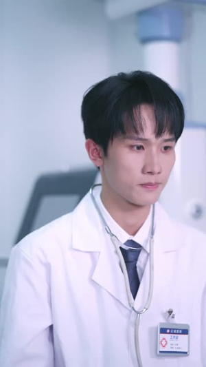 霍太太她听得见心声 (63集) 热播短剧重燃